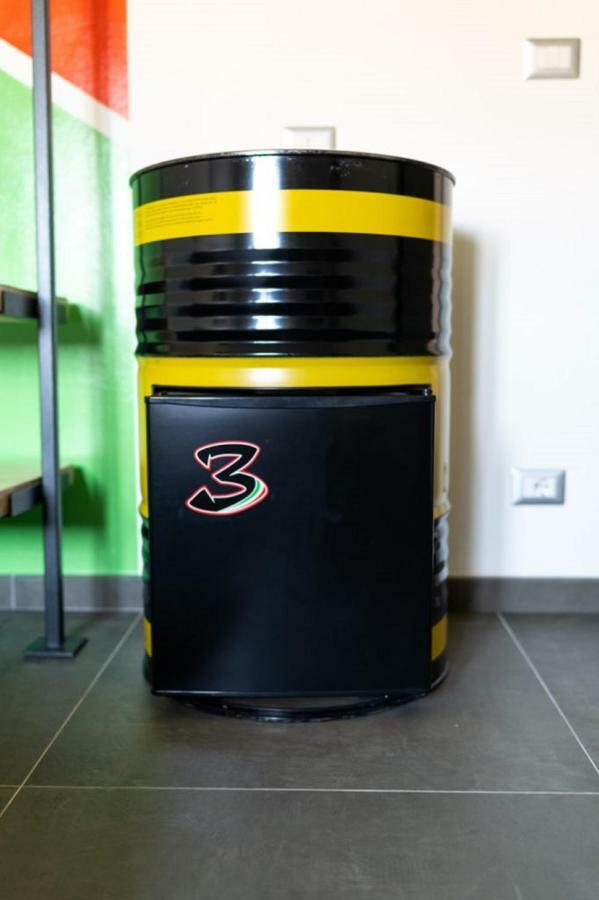 مبيت وإفطار Millesimo Italian Piston House Sport Moto Rent المظهر الخارجي الصورة
